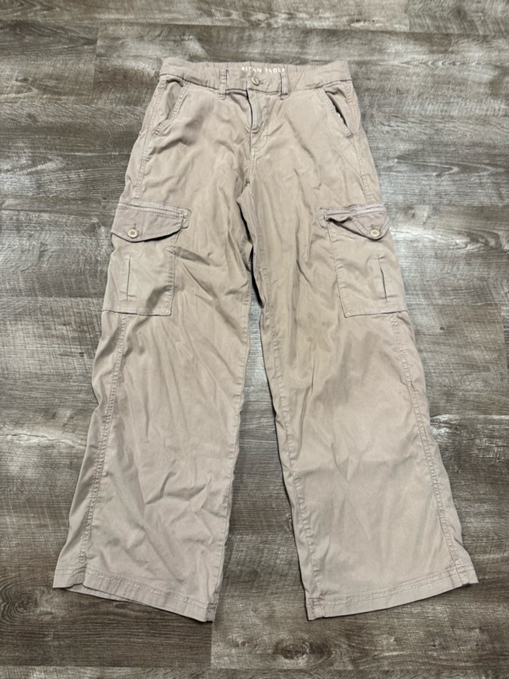 American Eagle Mid-Rise Baggy Wide Leg Pants Size 4